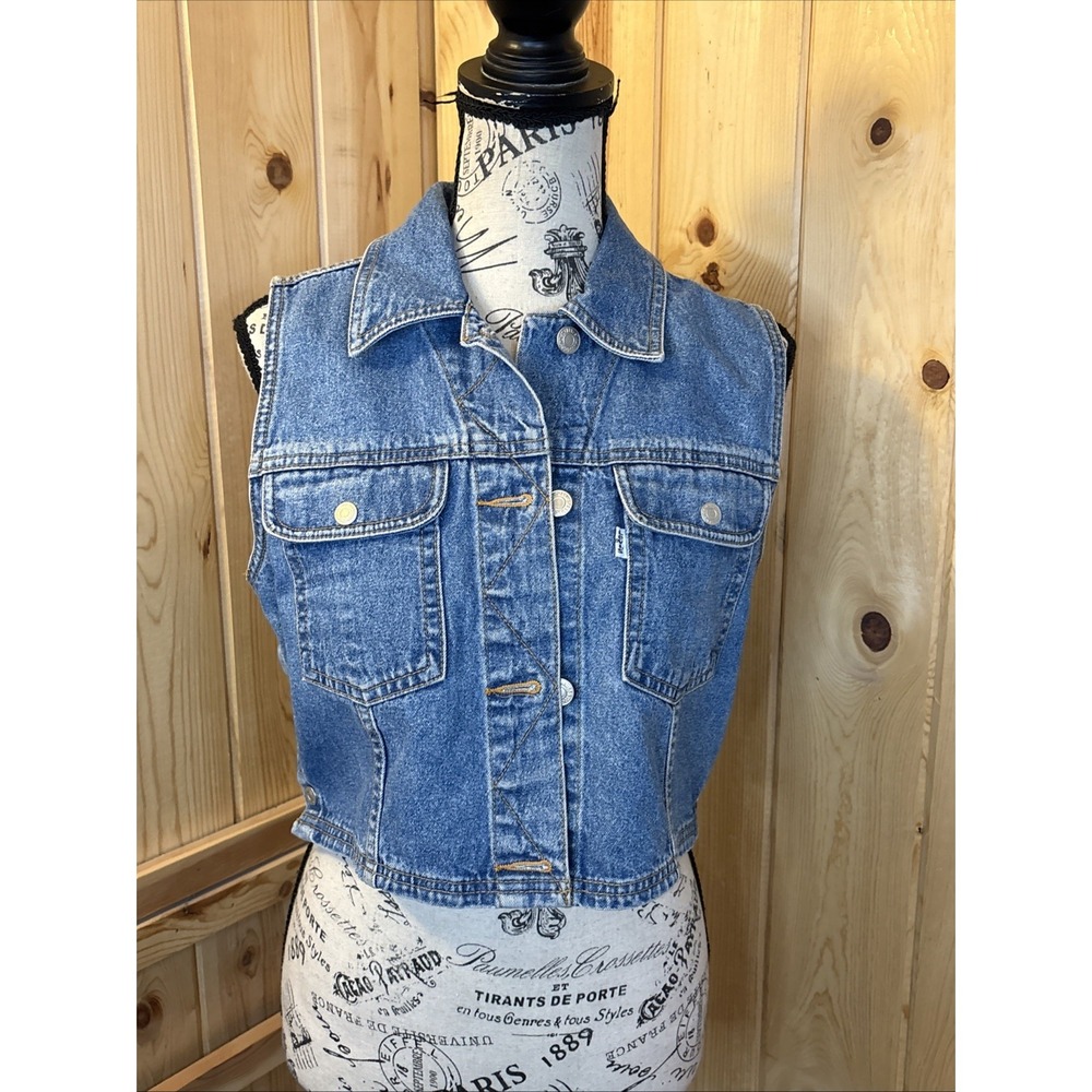 Vintage Levi's Womens Blue Denim Vest Size Medium Trucker Western Button Up